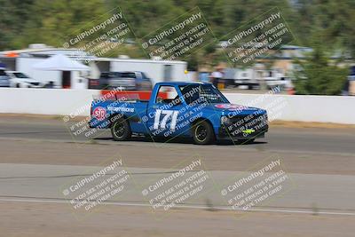 media/Oct-02-2022-24 Hours of Lemons (Sun) [[cb81b089e1]]/1020am (Front Straight)/